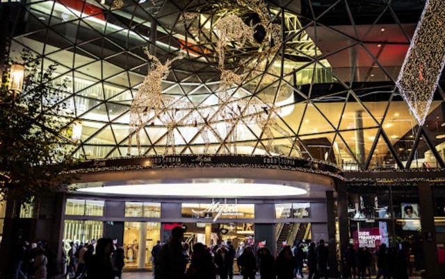 Mall MyZeil Frankfurt architecture